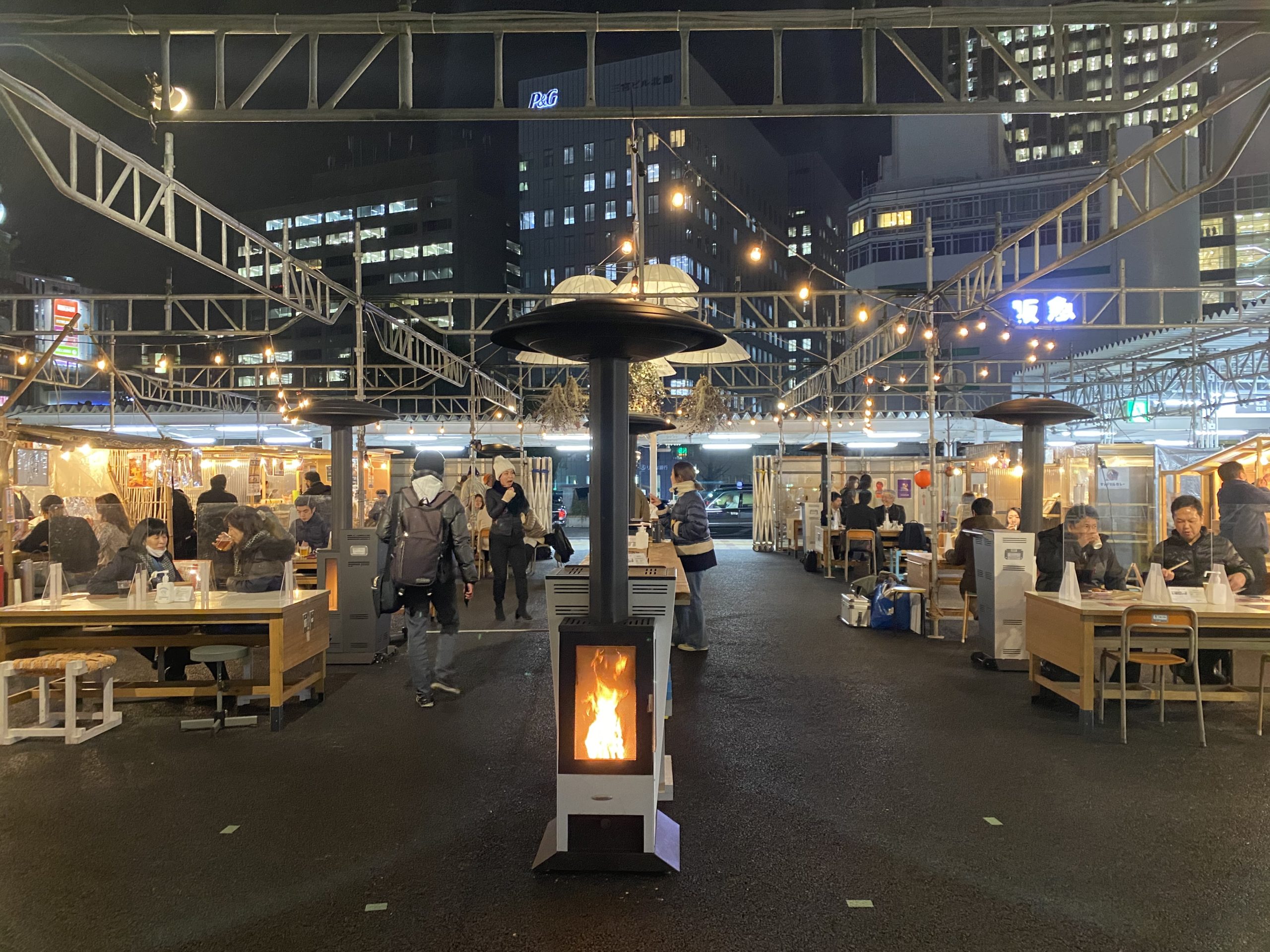 サステイナブルな屋外ストーブ | Street Table Sannomiya サステイナブルな屋外ストーブ | Street Table Sannomiya